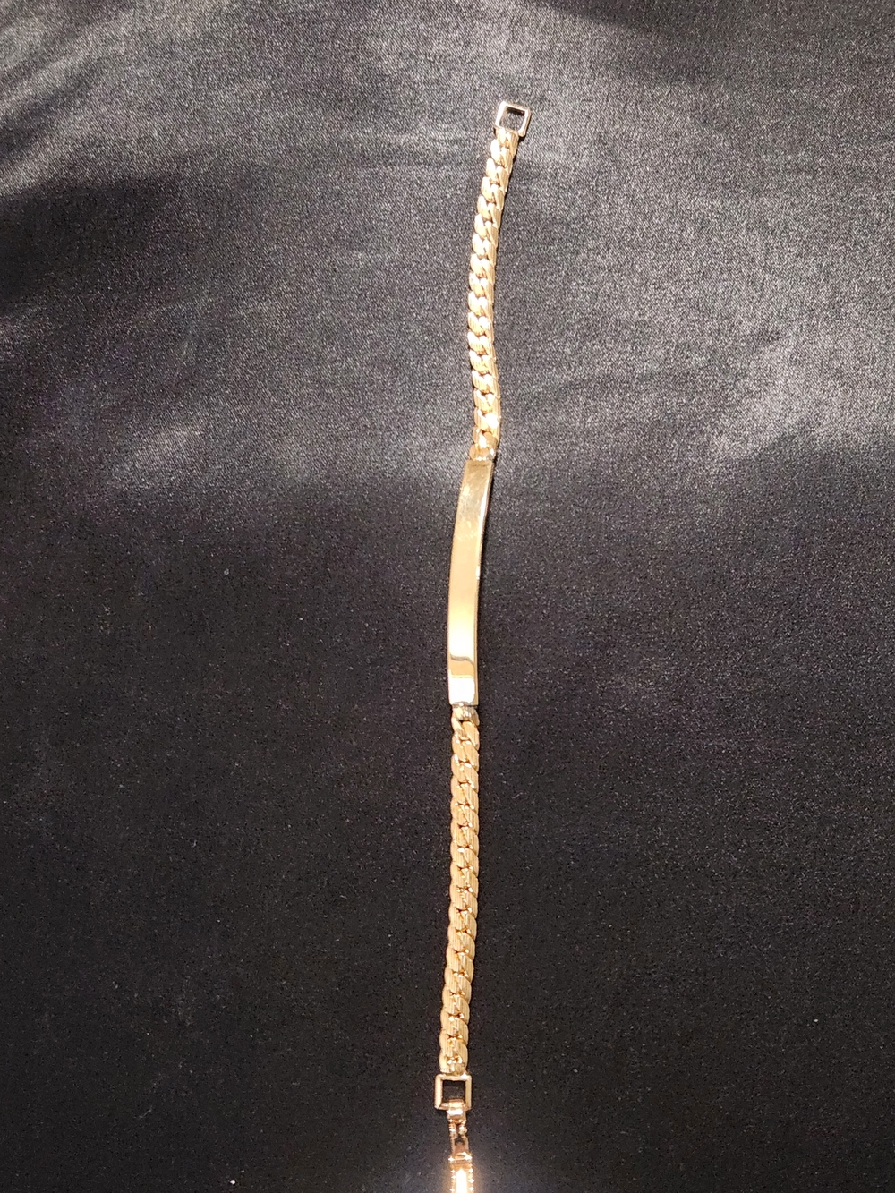 Avon Gold Tone ID Bracelet for Women - Picture 2 of 6